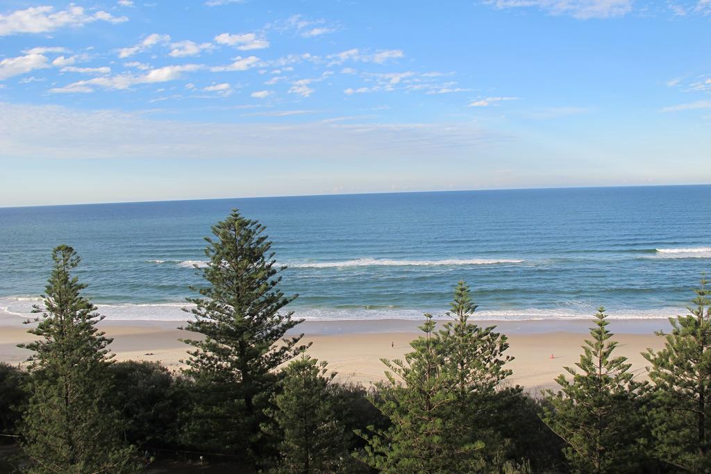 Pacific Regis Beachfront Holiday Apartments Gold Coast Eksteriør bilde