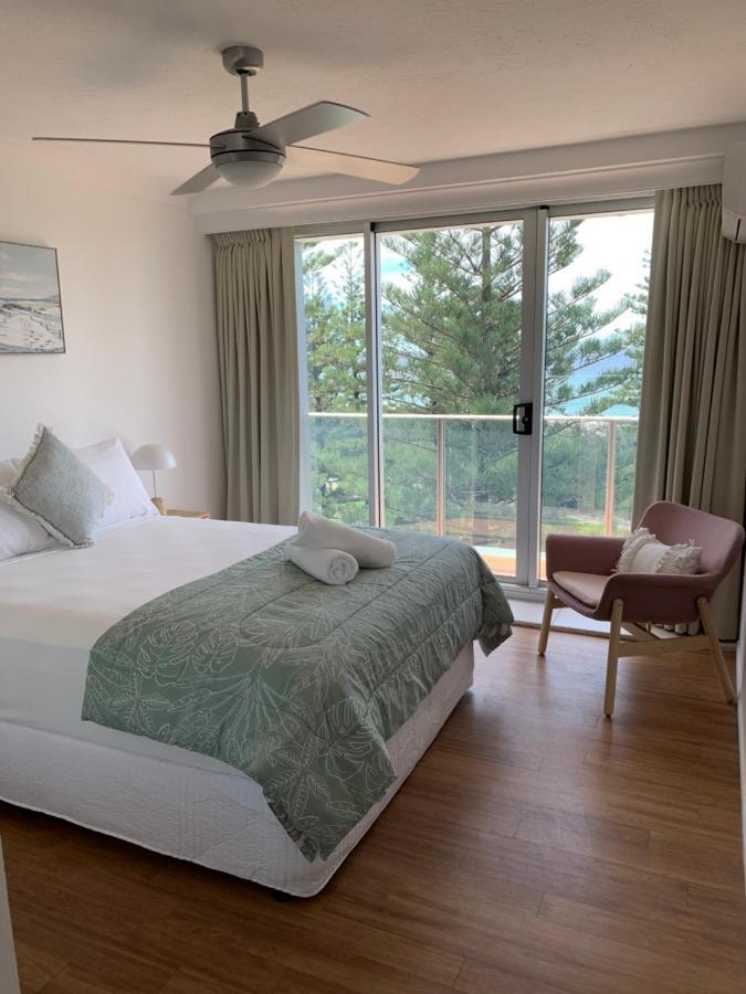 Pacific Regis Beachfront Holiday Apartments Gold Coast Eksteriør bilde