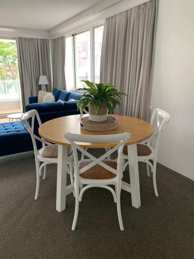 Pacific Regis Beachfront Holiday Apartments Gold Coast Eksteriør bilde